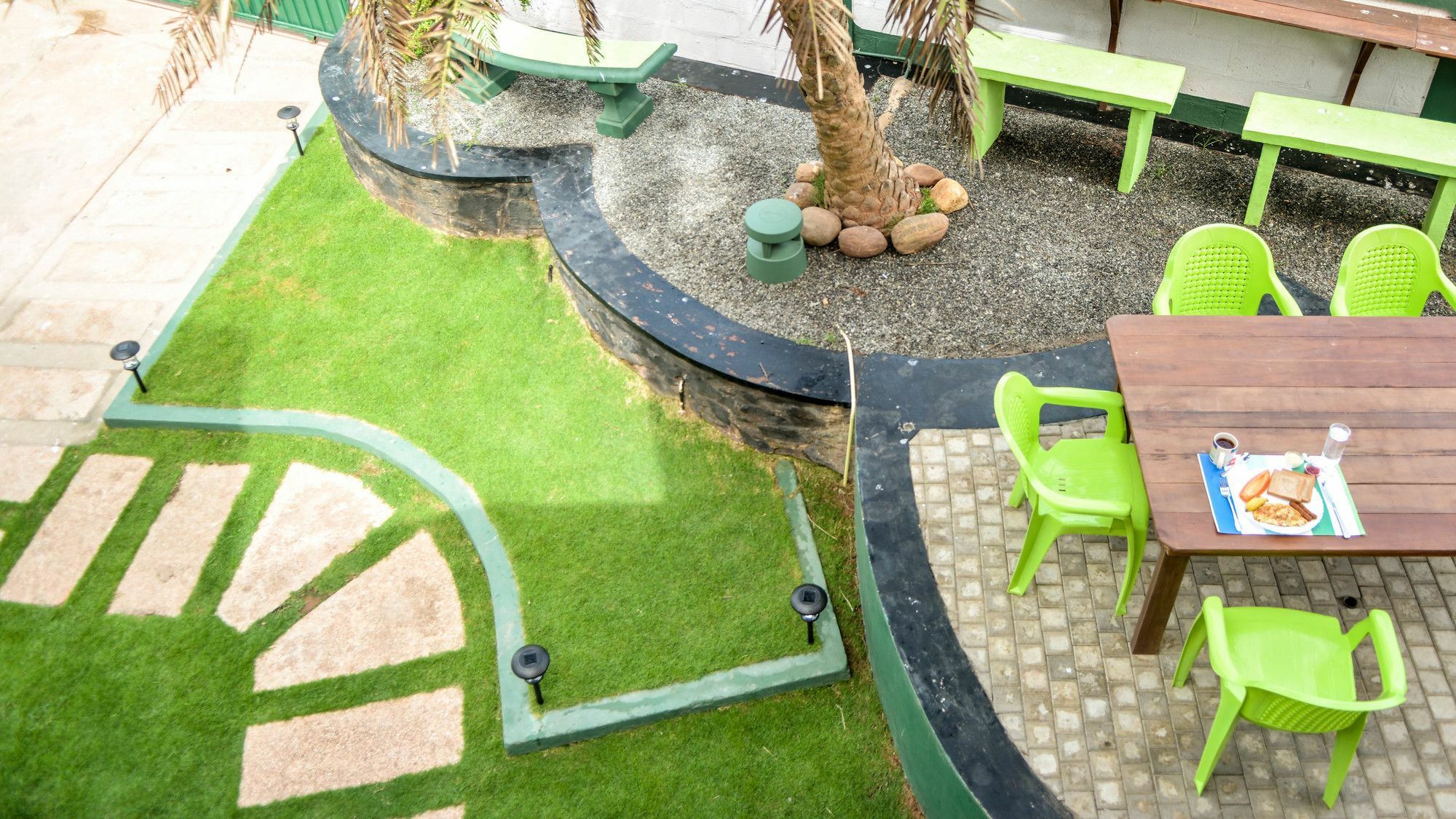 Explore Hostels Negombo Kochchikade Exterior foto